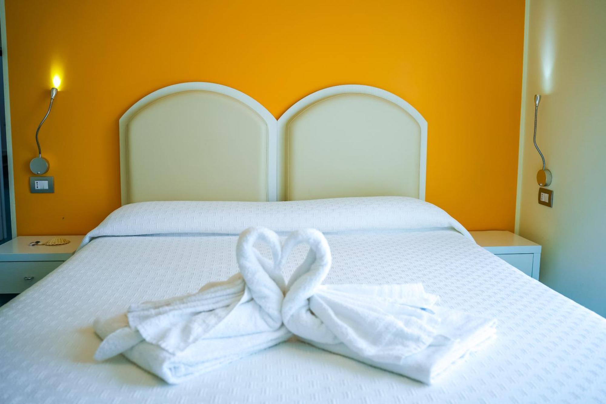 Tortoreto Residence Abruzzo Resort מראה חיצוני תמונה