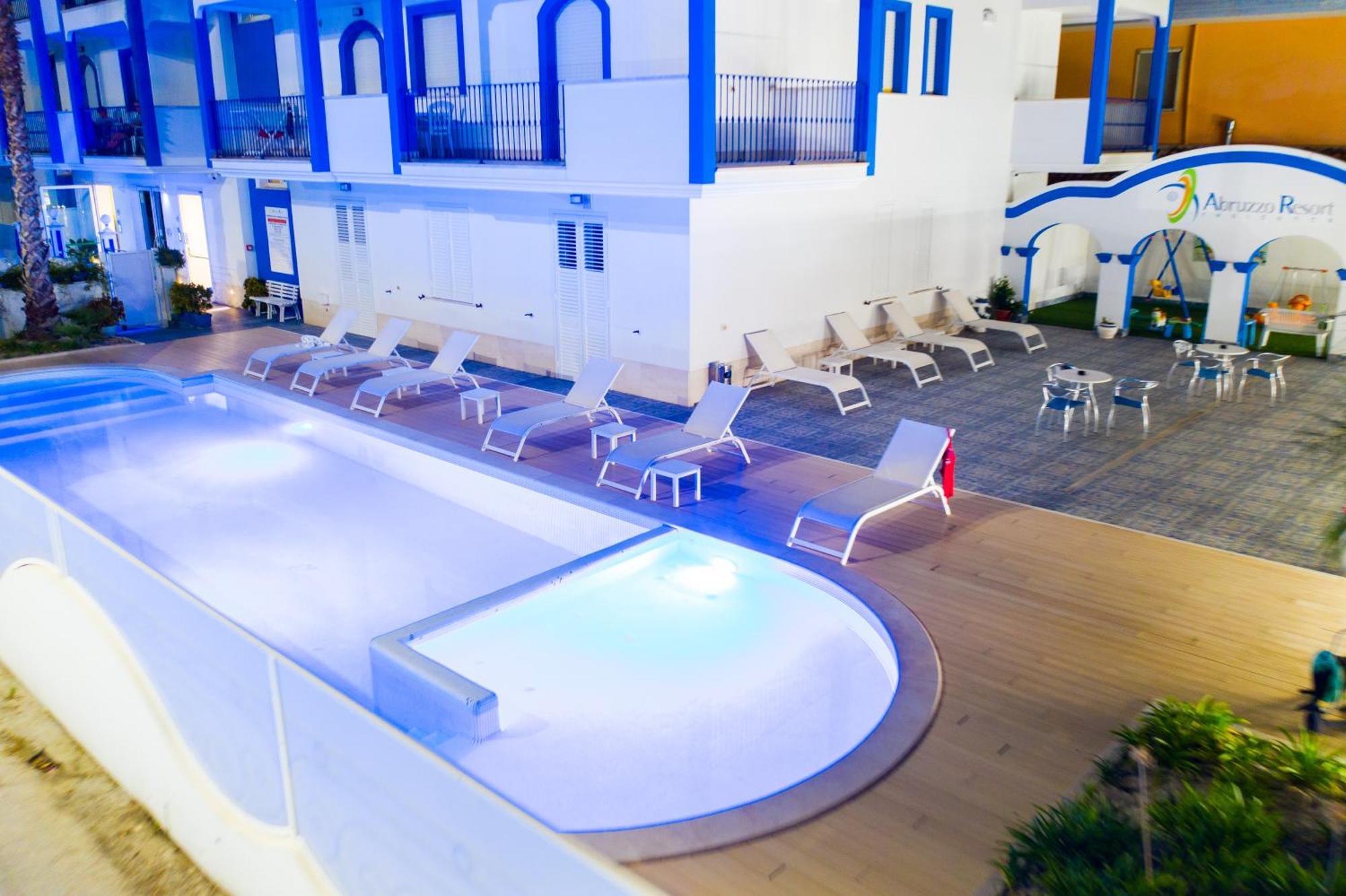 Tortoreto Residence Abruzzo Resort מראה חיצוני תמונה